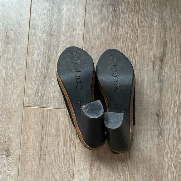 Platform sandals - Picture 3 of 15